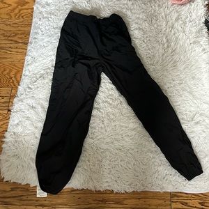 Black balloon pants